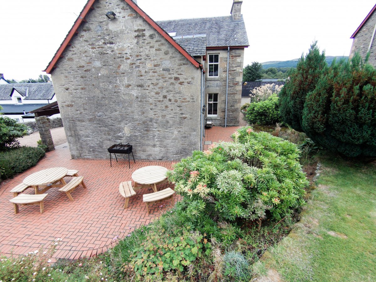 Exterior of Tay View with patio and seating to enjoy the surrounding views